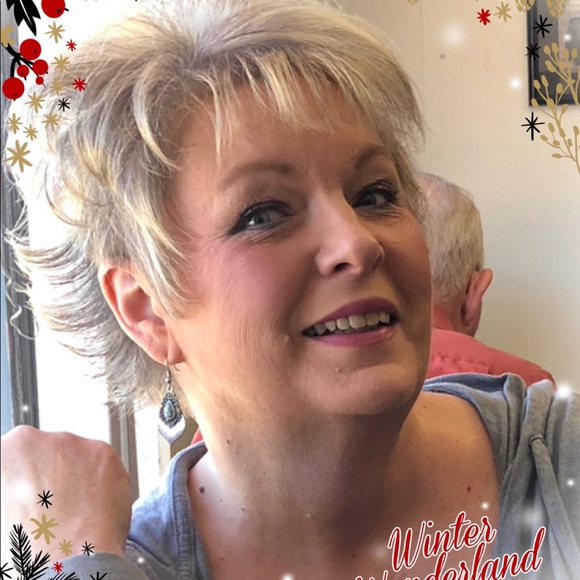 Meet your Posher, Judy - Picture 2 of 2